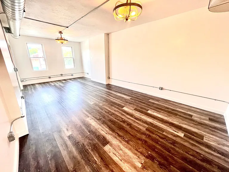 443 3rd St #2 — Photo 3