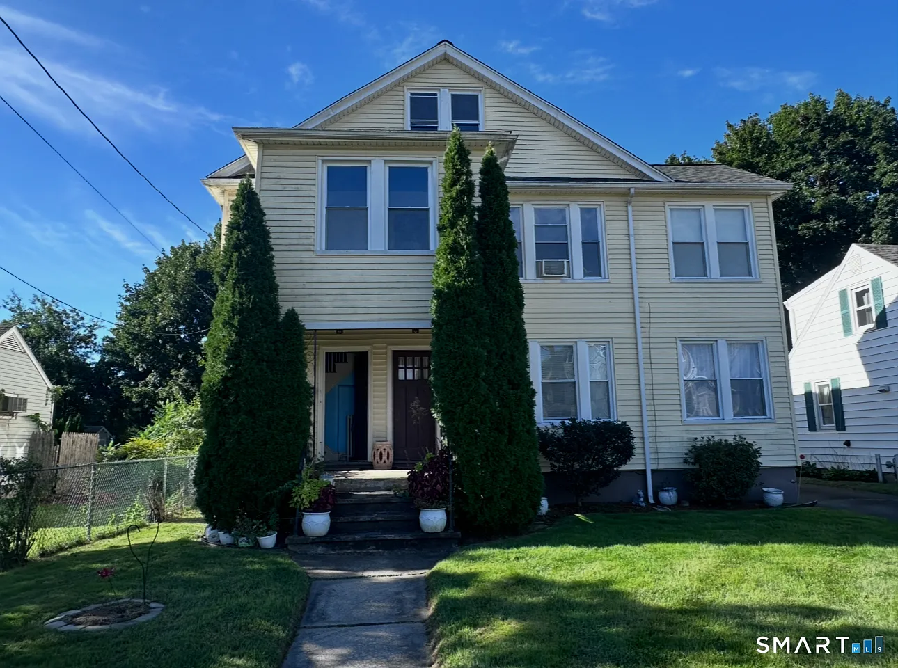 3 bed, 1632 sqft, $1,800 — Photo 1