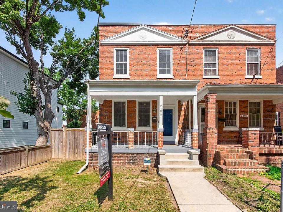 1st image of 6207 8th St NW