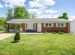 564 Wren Dr, Arnold, MO 63010