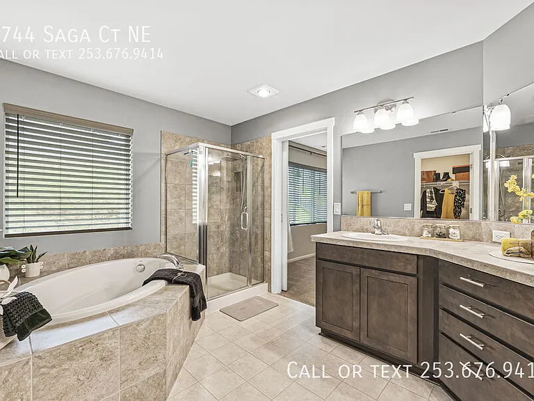 2744 Saga Ct NE — Photo 31
