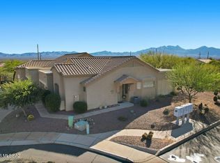 459 W Moorwood St, Green Valley, AZ 85614