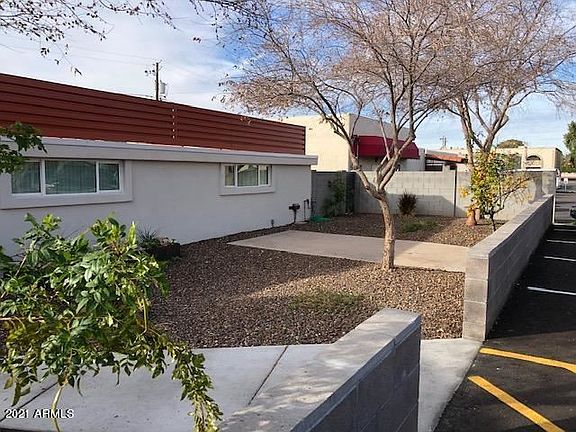 3rd image of 721 E Sierra Vista Dr APT 1