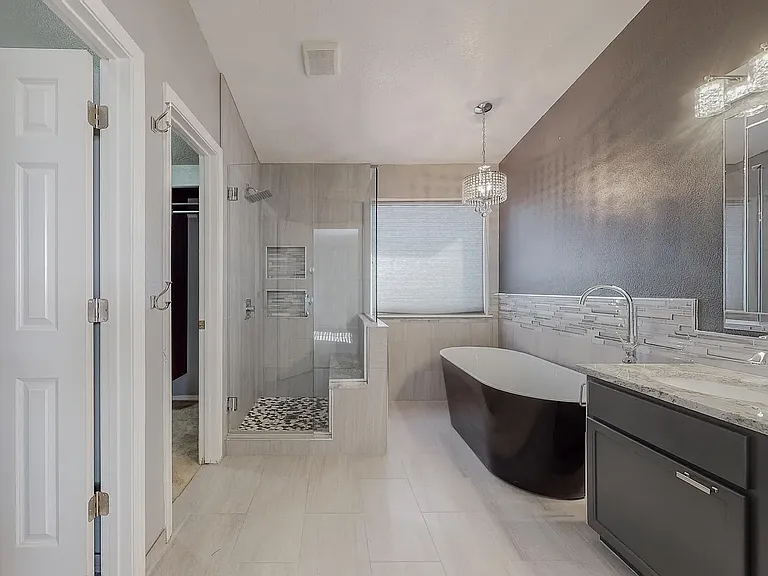 7200 Dancing Eagle Ave NE — Photo 16