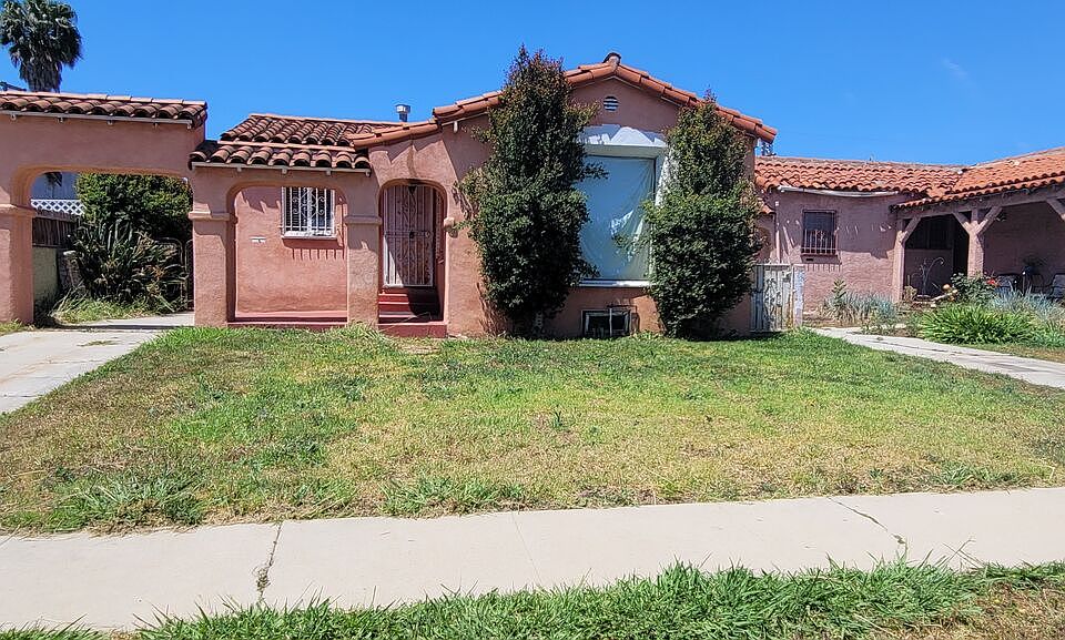 1st image of 9149 S Halldale Ave