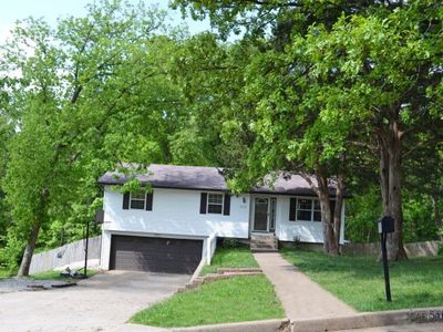 516 Holiday Dr, Jefferson City, MO, 65101