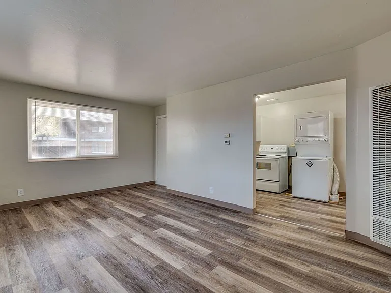 845 Belli Drive — Photo 5