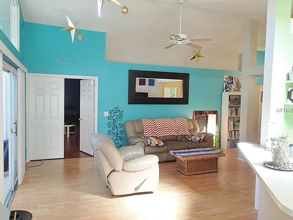 5th image of 3917 Creek Woods Dr