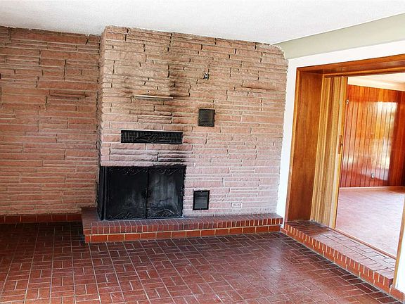 5th image of 603 Galisteo St