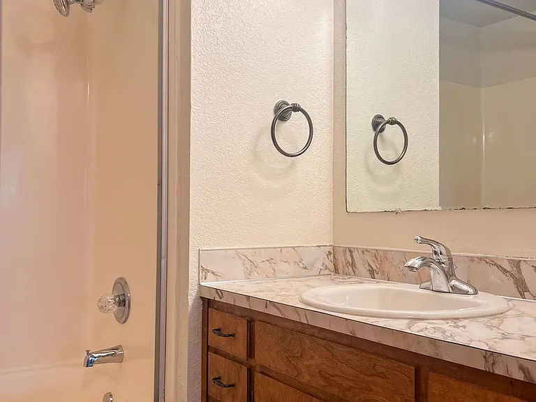 155 S 8th St #1-8 — Photo 11