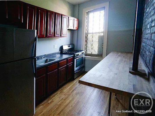 Rented by EXR | media 1