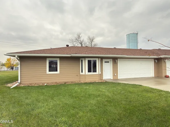 518 13th St NW, Valley City, ND 58072