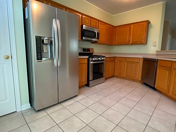 4th image of 3080 Autumn Lake Dr