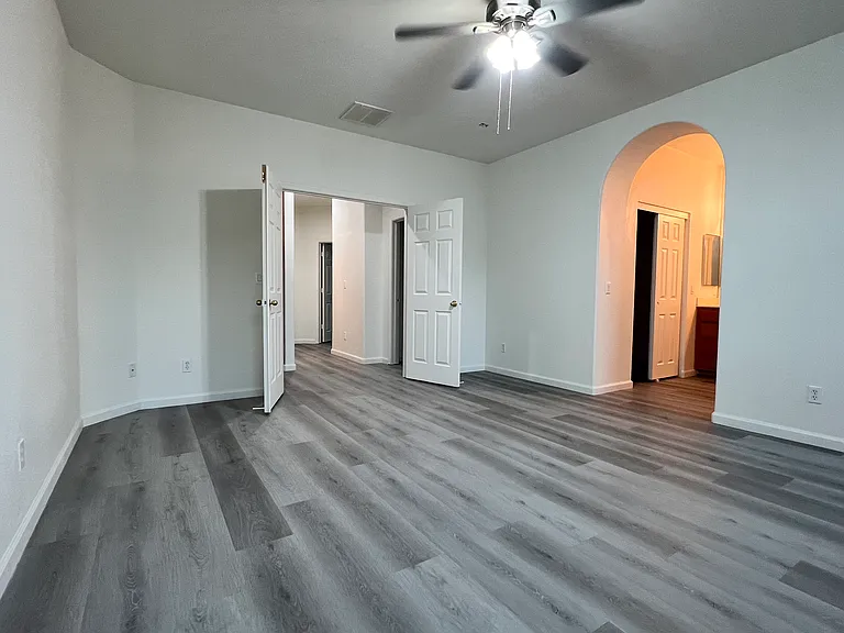 2061 Shady Forest Way — Photo 6