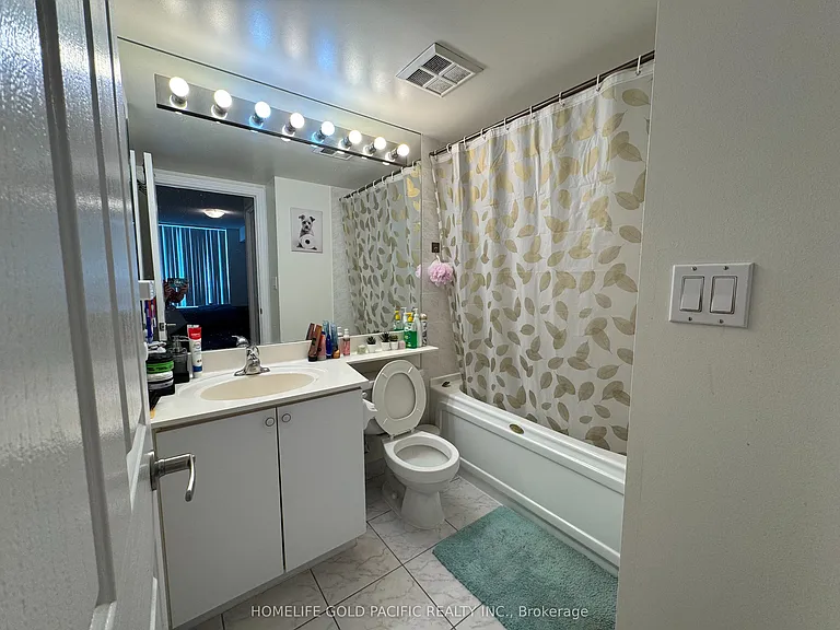 68 Corporate Dr #2522 — Photo 5