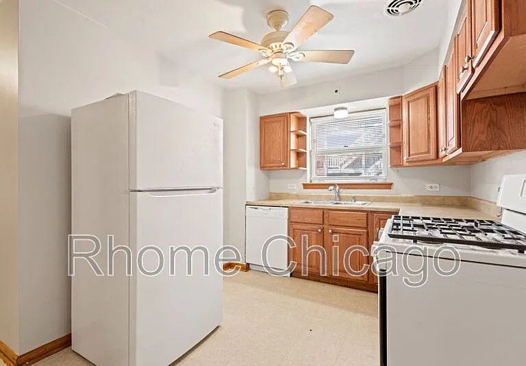 1816 Monroe St #1 — Photo 12
