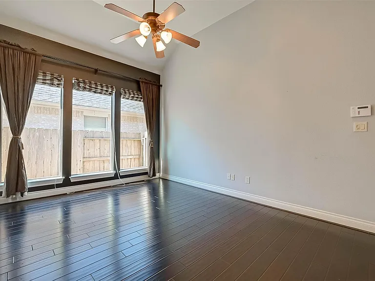 5422 Linden Rose Ln — Photo 7