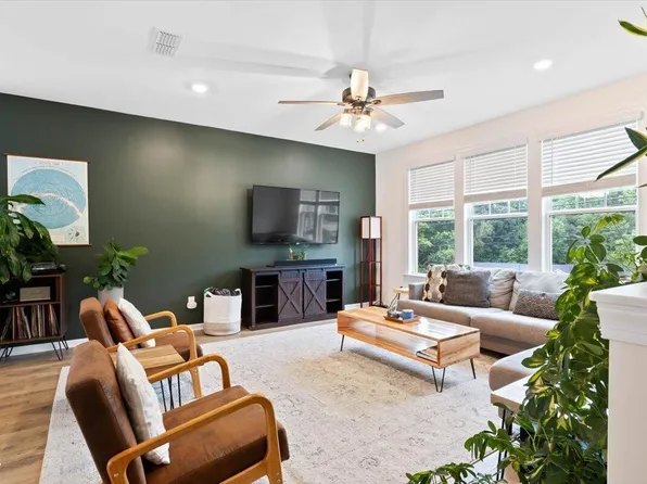 6928 Leesville Rd, Raleigh, NC 27613