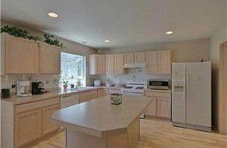 4th image of 24317 SE 3rd Pl