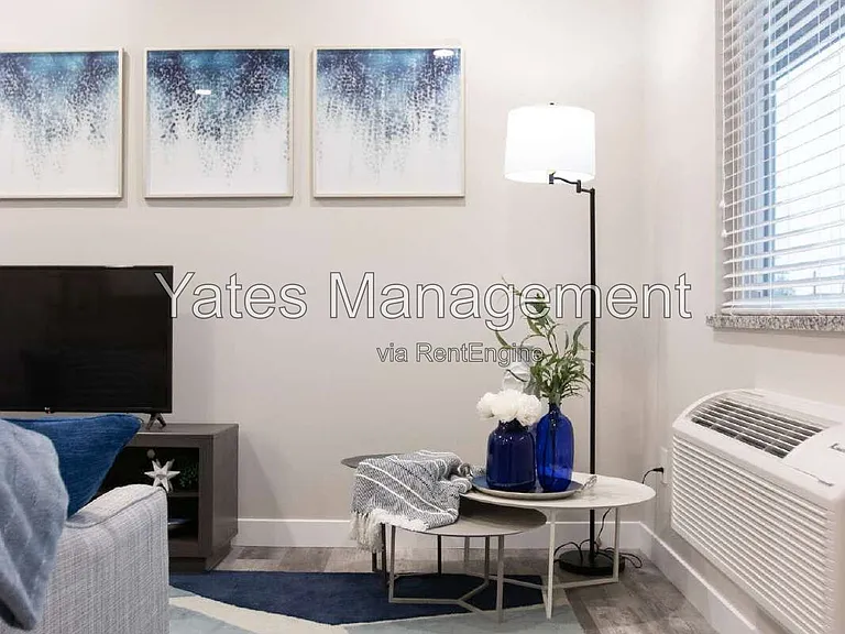 411 W McPherson Ave #203 — Photo 10