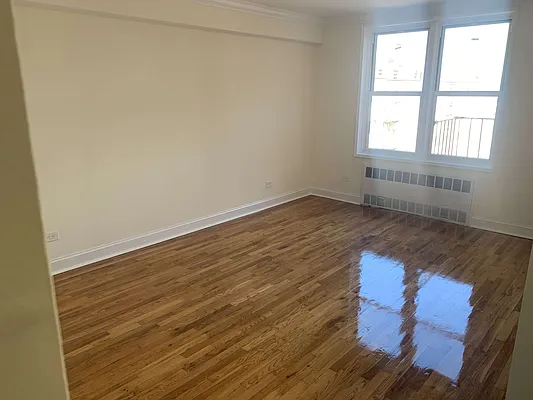 Rented by Contact Realty | media 2