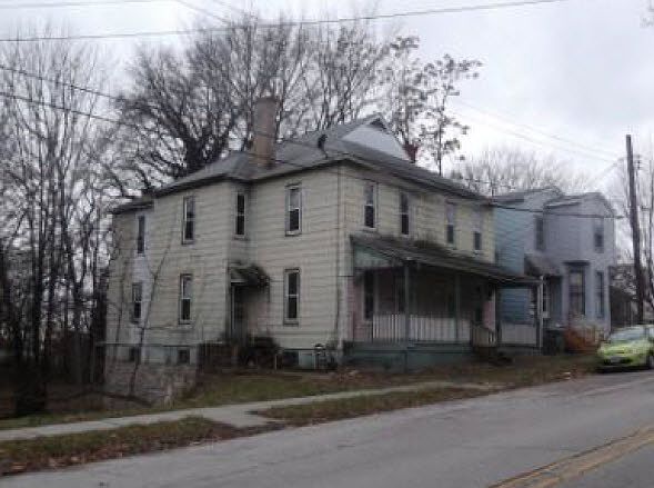 2nd image of 61161-3 E 5th St
