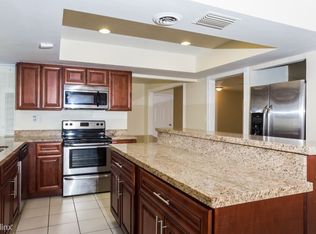 4701 Washington St, Hollywood, FL 33021
