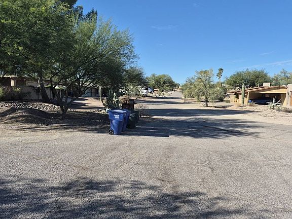 5th image of 8430 E Marlena Cir S