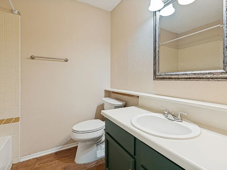 16006 Eagleway St — Photo 14
