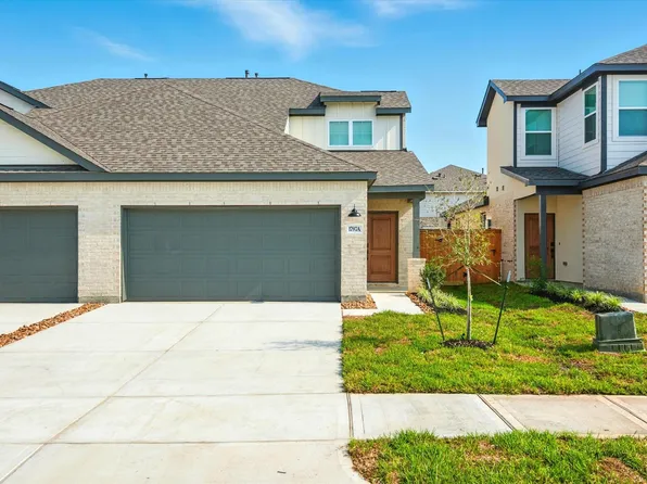 1794 N Peach Creek Dr, Dayton, TX