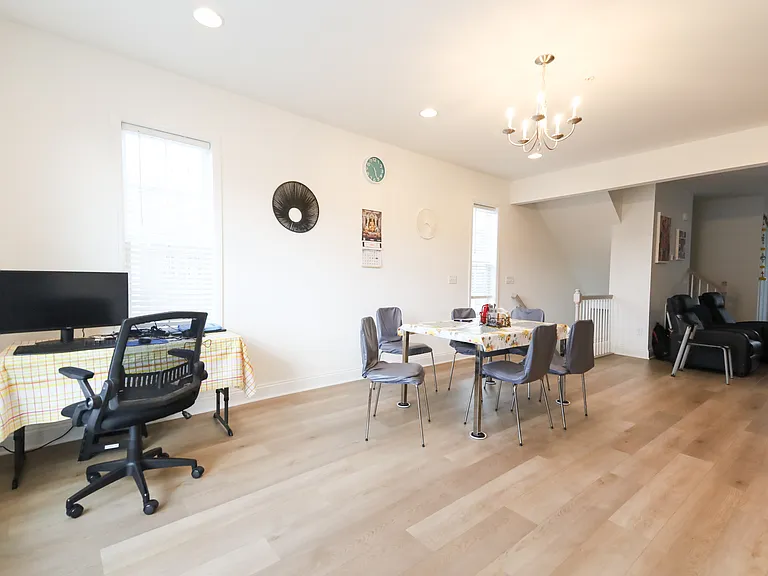1317 Canning Way — Photo 8