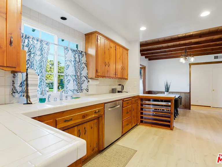 6207 Melba Ave — Photo 10