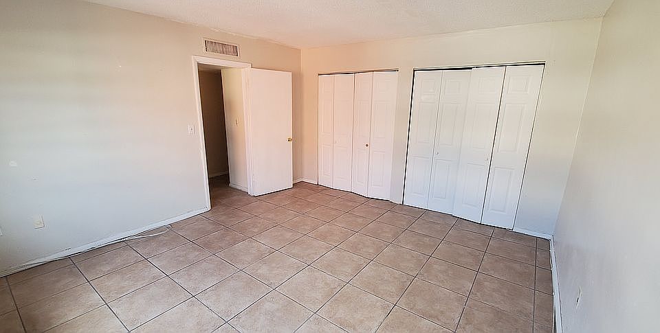 1st image of 1851 NE 168th St APT C5
