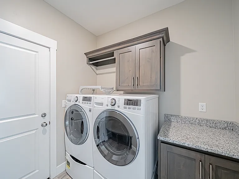2896 Blackwood — Photo 18