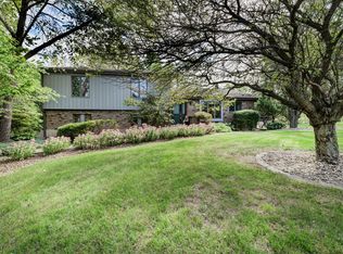 18443 S Conlee Dr, Mokena, IL 60448