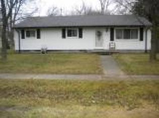 16312 Hollywood St, Romulus, MI