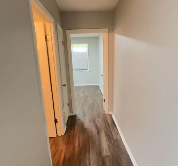 1445 Britton St — Photo 9