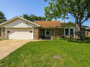 7137 Barbados Dr, North Richland Hills, TX 76180
