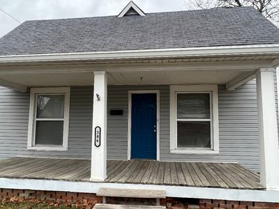 386 W Main St, Greenwood, IN, 46142