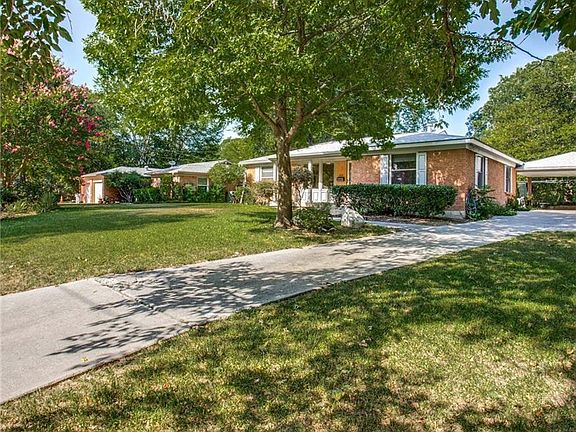 2nd image of 909 Oak Forest Dr