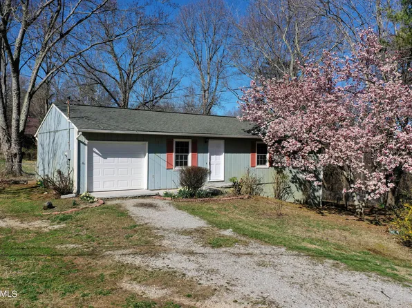 183 Sierra Ln, Rocky Top, TN 37769