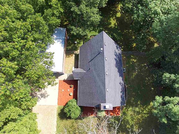 3rd image of 3106 Half Moon Ave NW