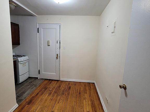 5th image of 13976 85th Dr APT 3A