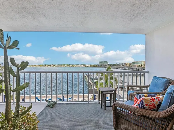 2 Adalia Ave APT 301, Tampa, FL 33606
