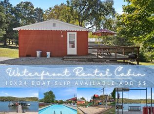 11 Holiday Hideaway Ct, Reeds Spring, MO 65737