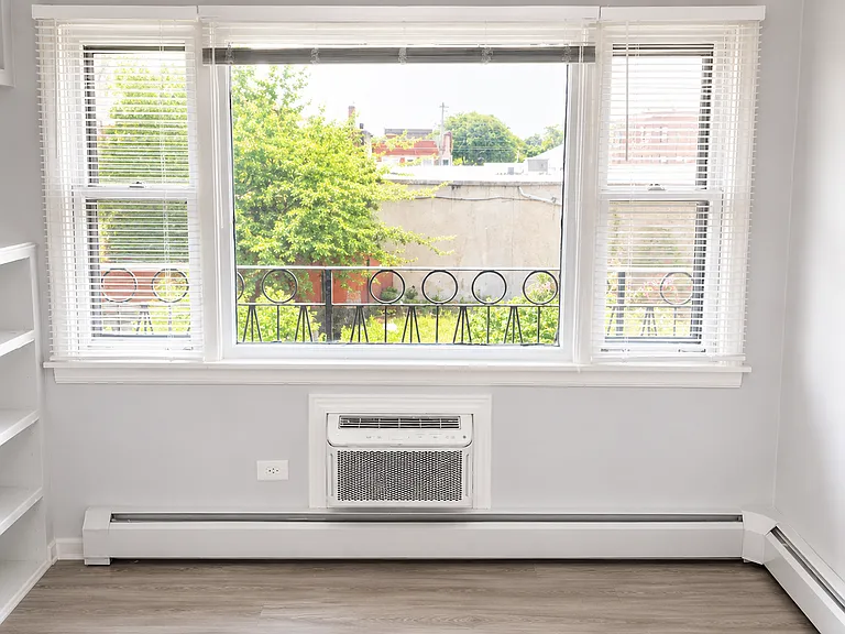 7043 S East End Ave #2D — Photo 10