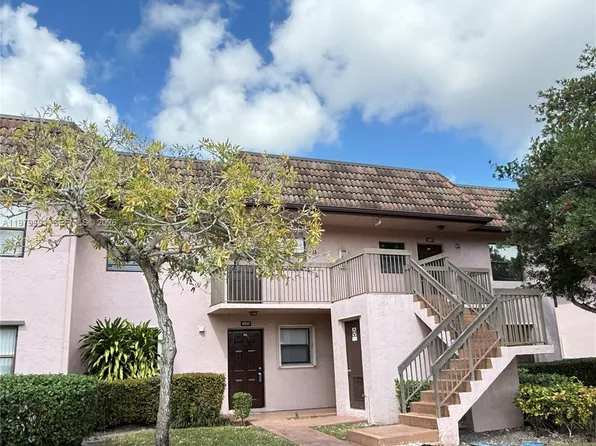 10541 NW 10th St #103, Hollywood, FL 33026