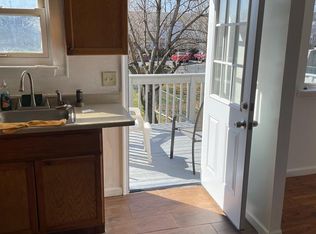 406 Carolina Ave, Whitehall, PA 18052