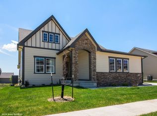 311 SW 15th St, Ankeny, IA 50023