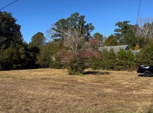 1765 Fertilizer Rd, Riegelwood, NC 28456